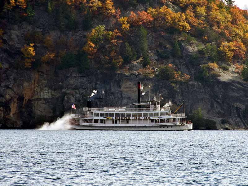 Out Of The Box Ways To Enjoy Fall Foliage In Lake George