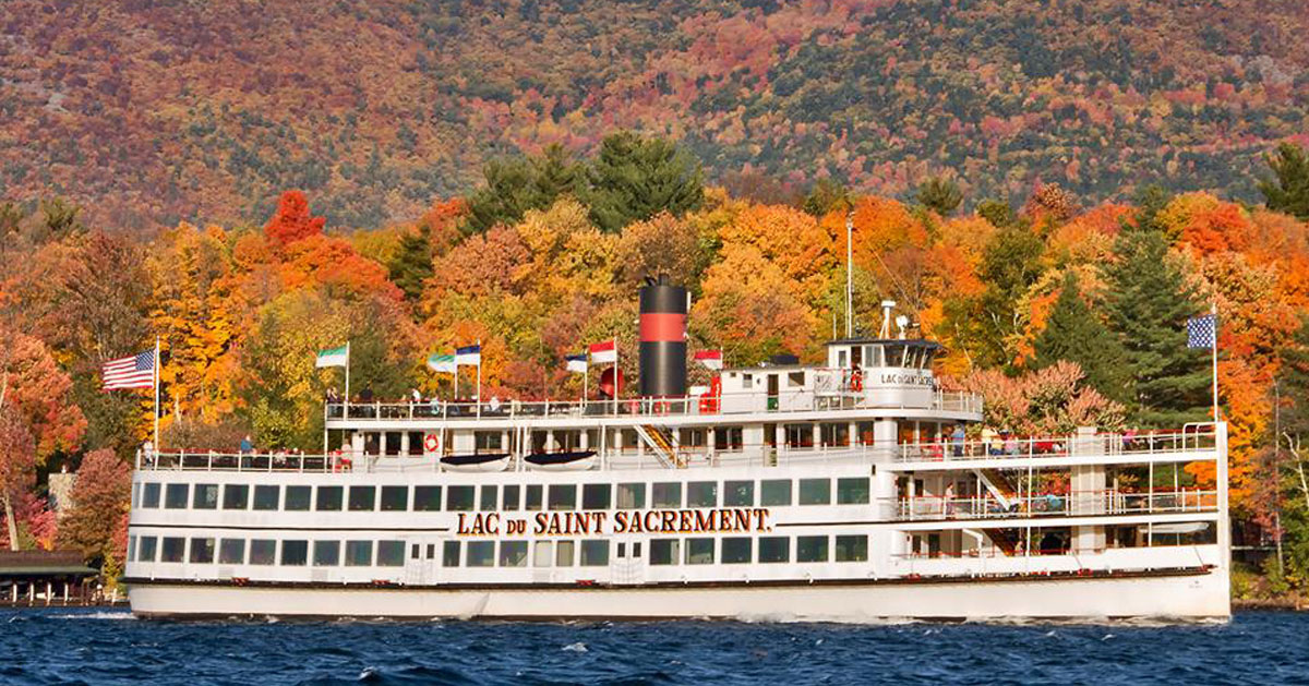 fall foliage cruise boat